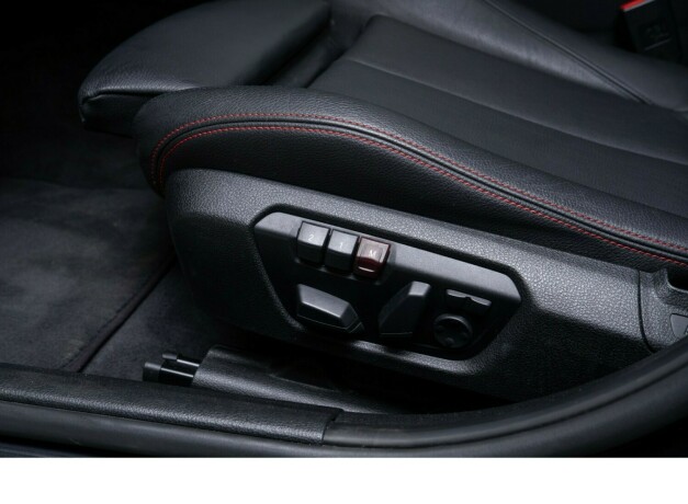 bmw-3-serie-bensin-2013-big-25