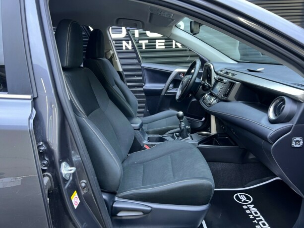 toyota-rav4-diesel-2013-big-24