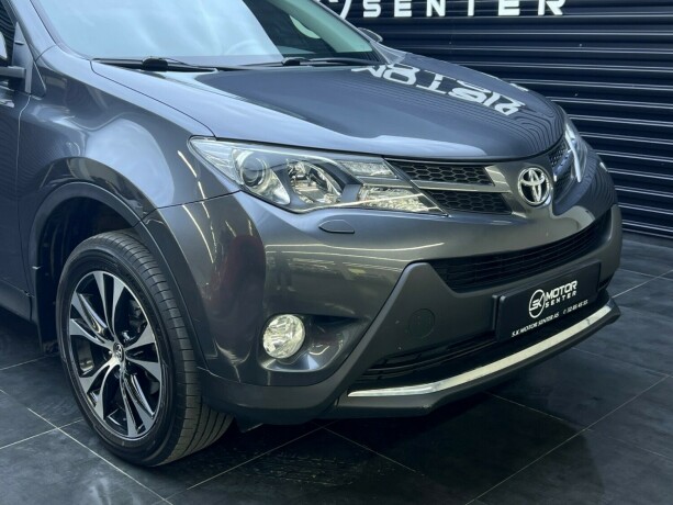 toyota-rav4-diesel-2013-big-2