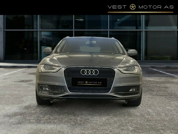 audi-a4-bensin-2012-big-1
