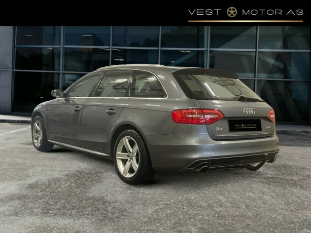 audi-a4-bensin-2012-big-4