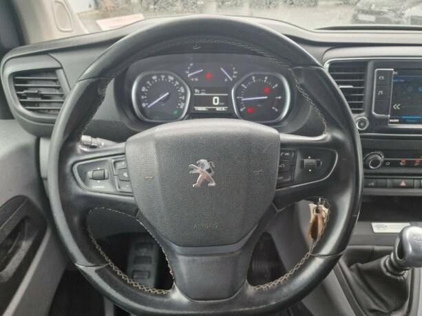 peugeot-expert-diesel-2019-big-15