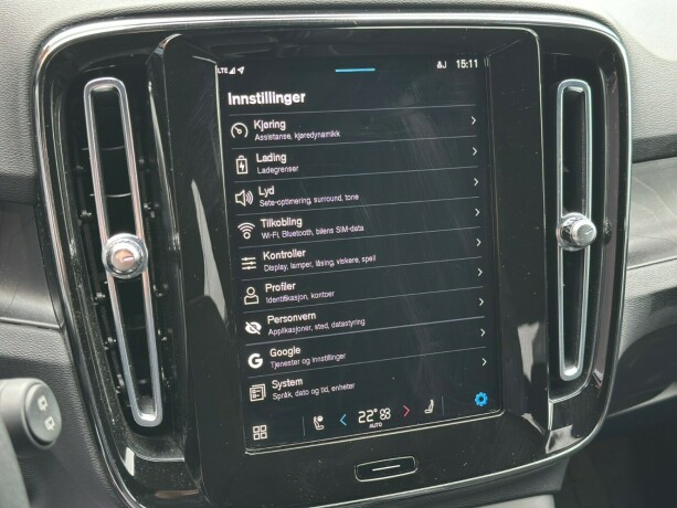 volvo-xc-40-elektrisitet-2023-big-31