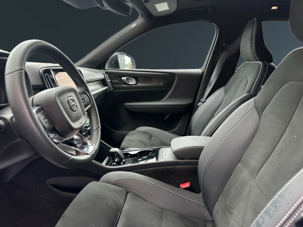 volvo-xc-40-elektrisitet-2023-big-8