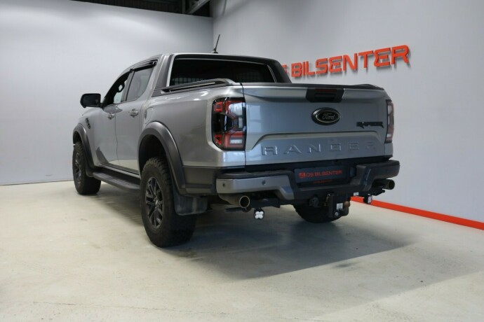 ford-ranger-raptor-bensin-2023-big-2
