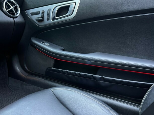 mercedes-benz-slk-bensin-2013-big-31