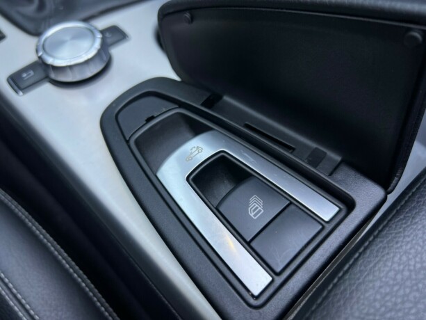 mercedes-benz-slk-bensin-2013-big-27