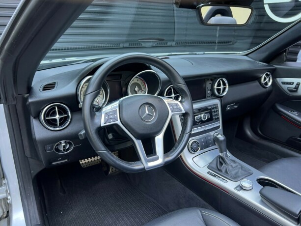 mercedes-benz-slk-bensin-2013-big-12