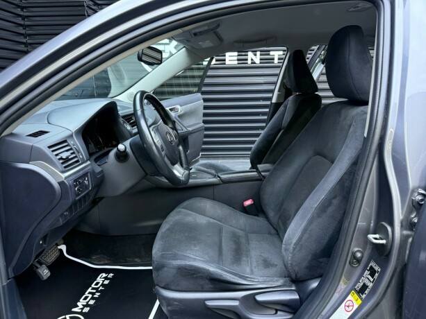 lexus-ct200h-elektrisitetbensin-2013-big-25