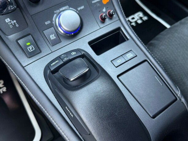 lexus-ct200h-elektrisitetbensin-2013-big-24