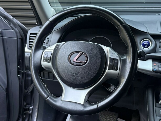 lexus-ct200h-elektrisitetbensin-2013-big-11