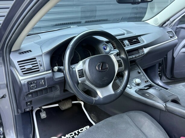 lexus-ct200h-elektrisitetbensin-2013-big-9