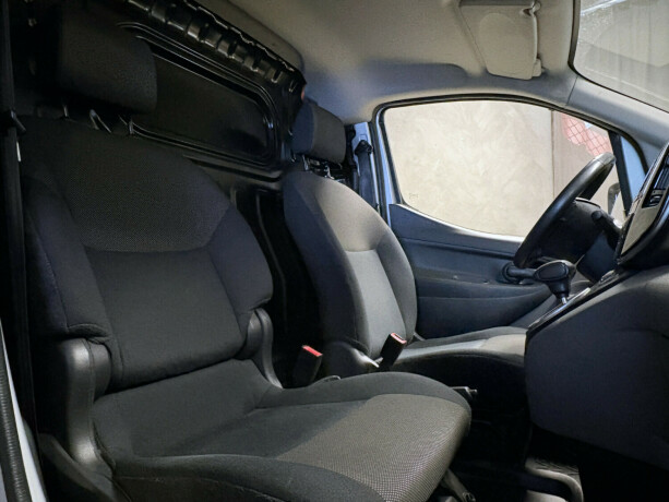 nissan-e-nv200-elektrisitet-2019-big-3
