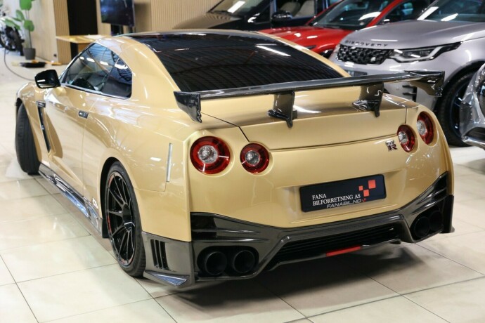 nissan-gt-r-bensin-2009-big-1