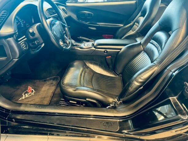 chevrolet-corvette-bensin-1998-big-7