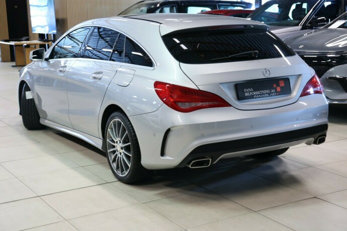 mercedes-benz-cla-bensin-2016-big-1