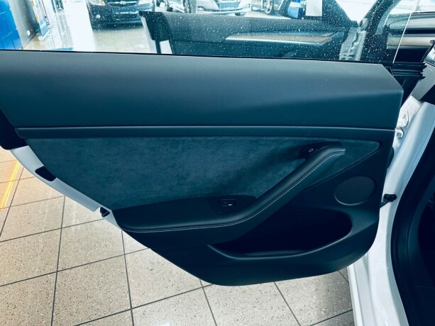 tesla-model-3-elektrisitet-2021-big-35