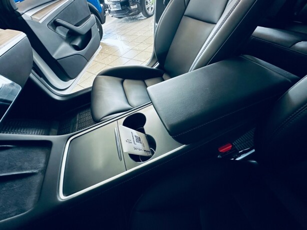 tesla-model-3-elektrisitet-2021-big-16