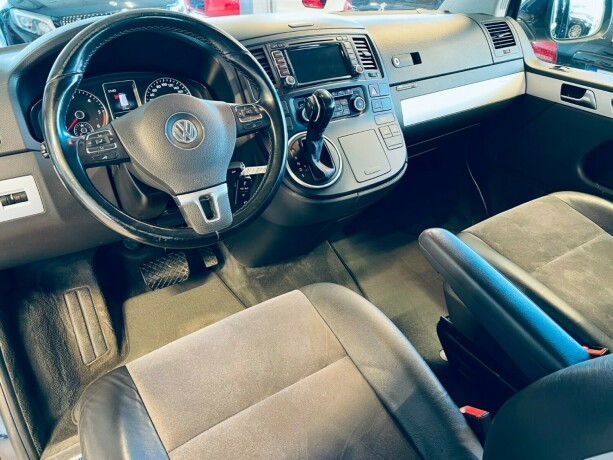 volkswagen-multivan-diesel-2015-big-6