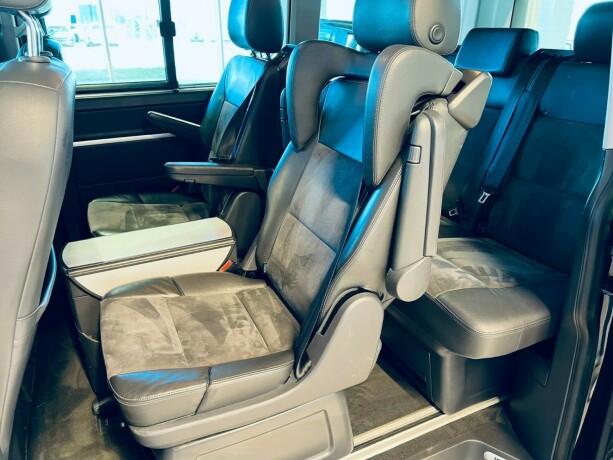 volkswagen-multivan-diesel-2015-big-11