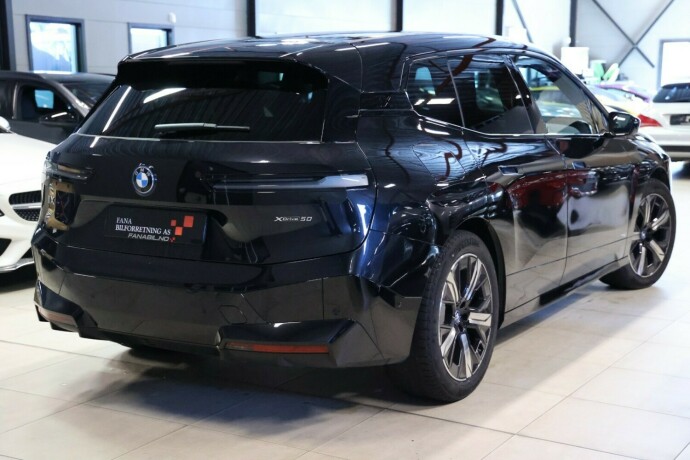 bmw-ix-xdrive-50-elektrisitet-2024-big-2