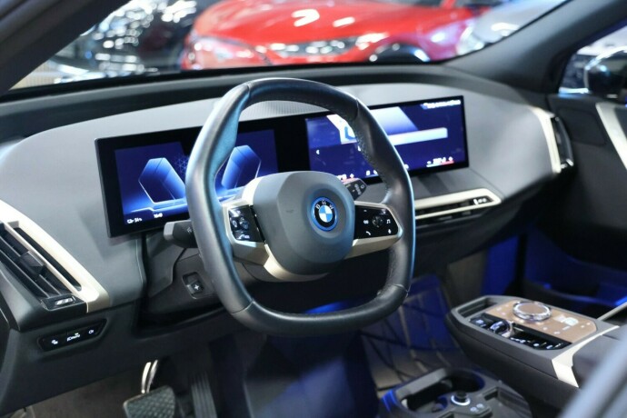 bmw-ix-xdrive-50-elektrisitet-2024-big-5
