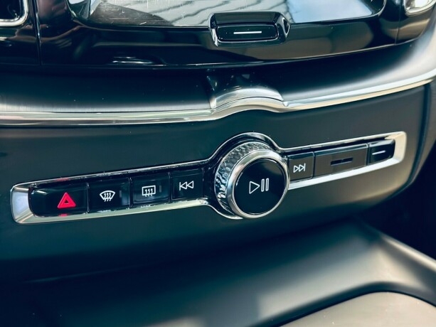 volvo-xc-60-elektrisitetbensin-2018-big-24