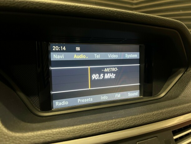 mercedes-benz-e-klasse-diesel-2009-big-17