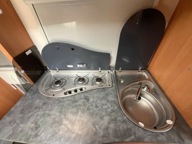 knaus-sport-traveller-diesel-2004-big-45