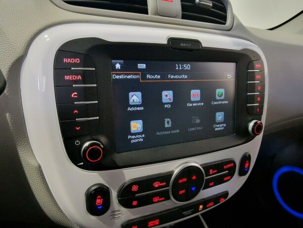 kia-soul-elektrisitet-2018-big-15