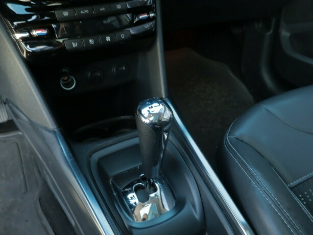peugeot-2008-diesel-2014-big-8