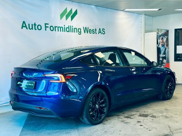 tesla-model-3-elektrisitet-2025-big-8