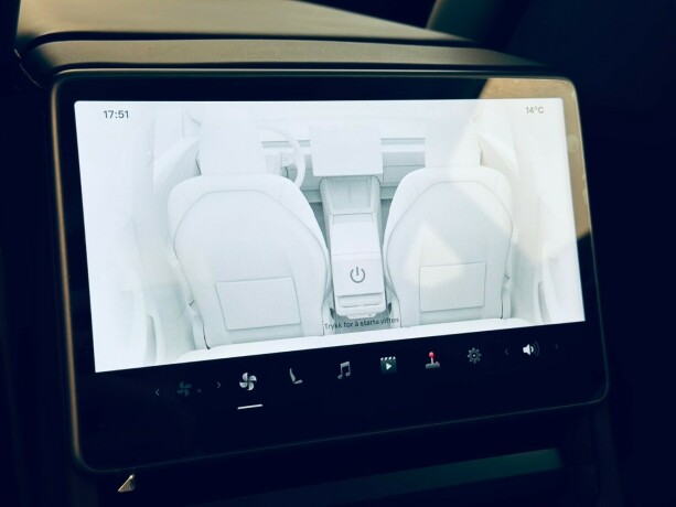 tesla-model-3-elektrisitet-2025-big-29