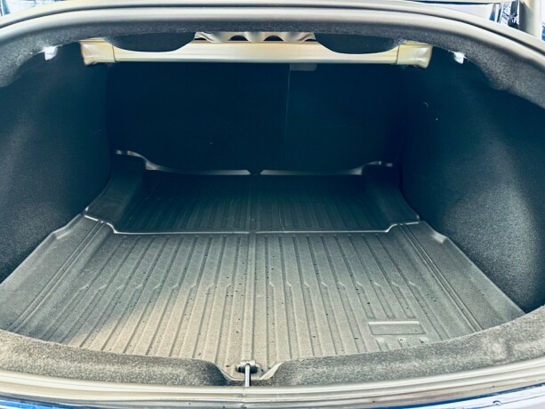 tesla-model-3-elektrisitet-2025-big-20