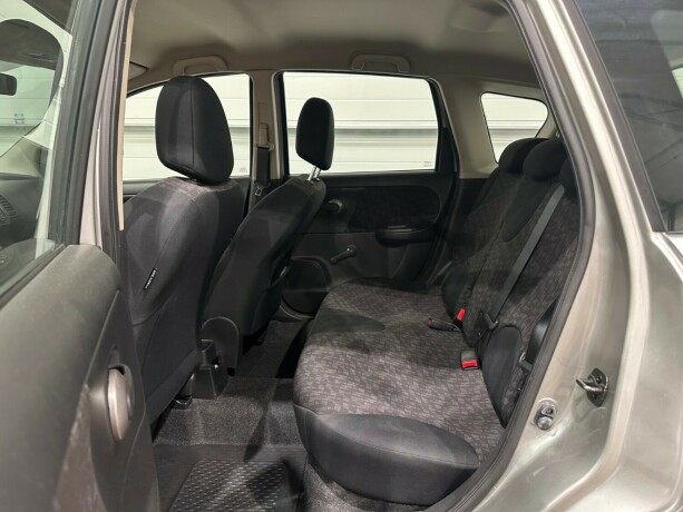 nissan-note-diesel-2007-big-10