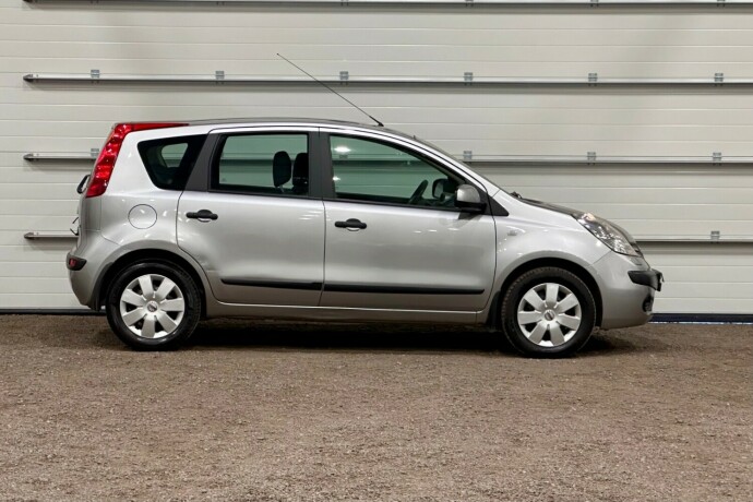nissan-note-diesel-2007-big-1