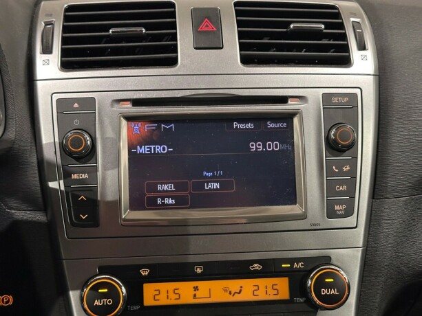 toyota-avensis-diesel-2012-big-20