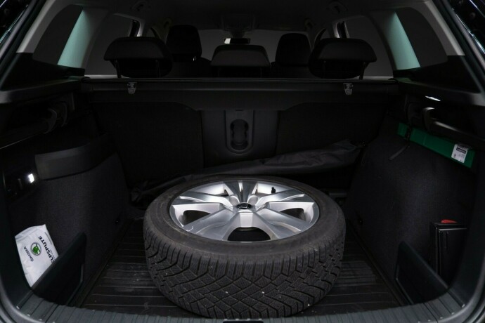 skoda-karoq-diesel-2020-big-32