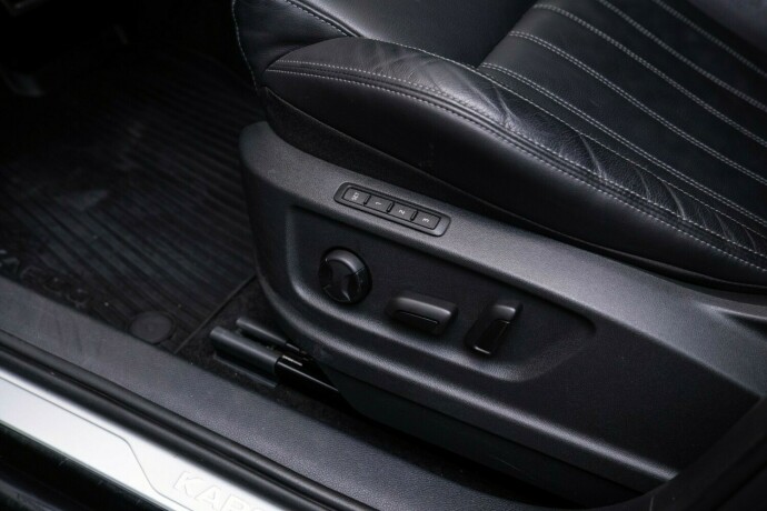 skoda-karoq-diesel-2020-big-26