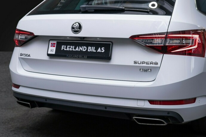 skoda-superb-bensin-2018-big-11