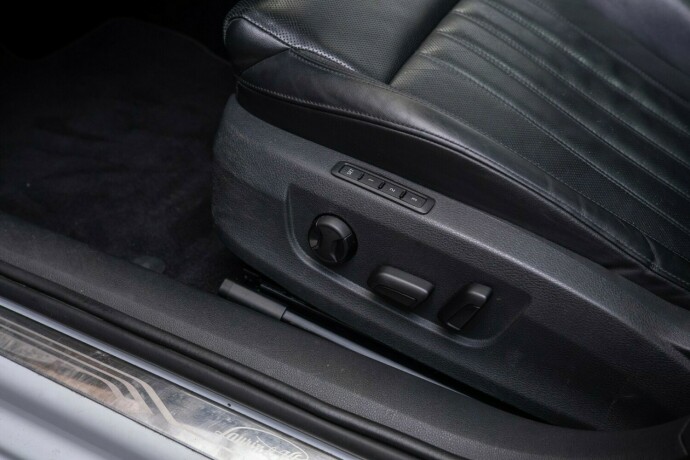 skoda-superb-bensin-2018-big-25