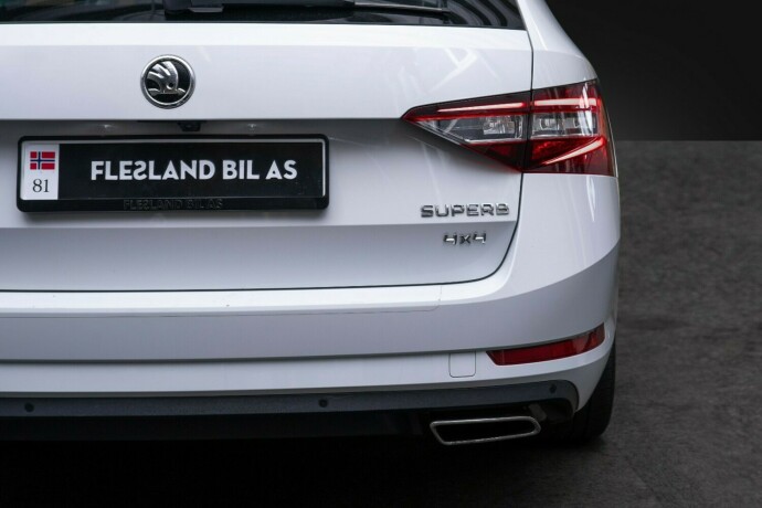 skoda-superb-bensin-2018-big-10