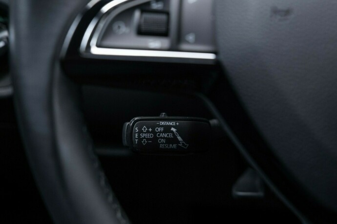skoda-octavia-diesel-2019-big-15