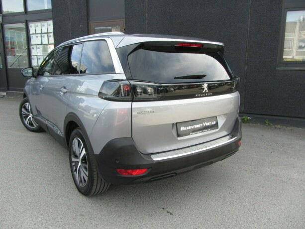peugeot-5008-diesel-2022-big-2