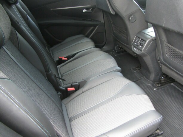 peugeot-5008-diesel-2022-big-27