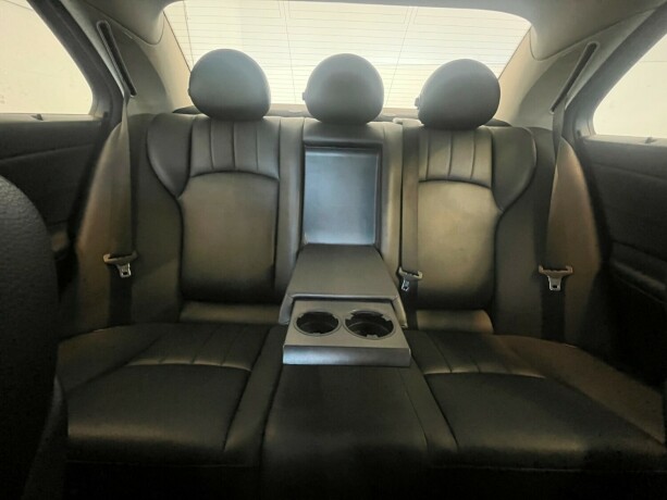 mercedes-benz-c-klasse-bensin-2006-big-20