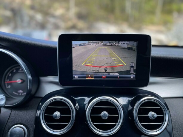 mercedes-benz-c-klasse-elektrisitetbensin-2017-big-19