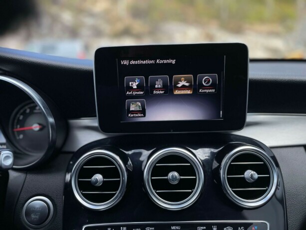 mercedes-benz-c-klasse-elektrisitetbensin-2017-big-20