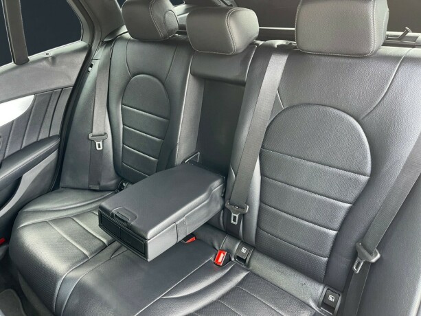 mercedes-benz-c-klasse-elektrisitetbensin-2017-big-10