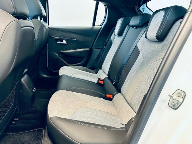 peugeot-208-elektrisitet-2021-big-16